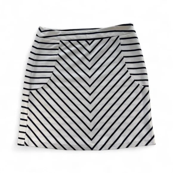 Cynthia Rowley Striped Pencil Skirt White & Navy Size 8 - Picture 1 of 6